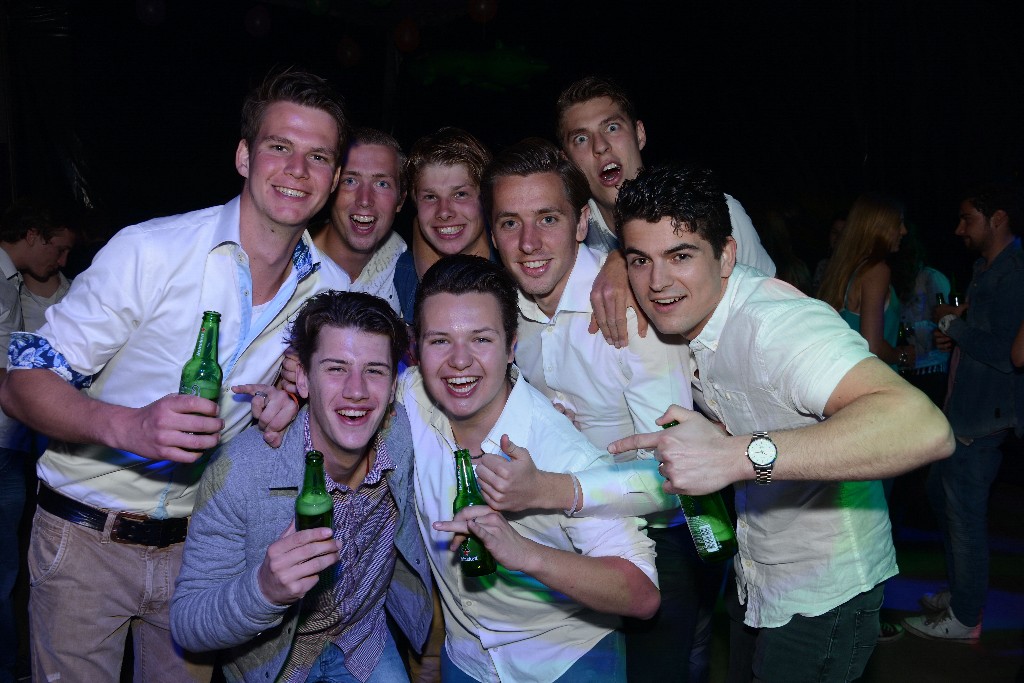 ../Images/Blacklight Ibiza Party 079.jpg